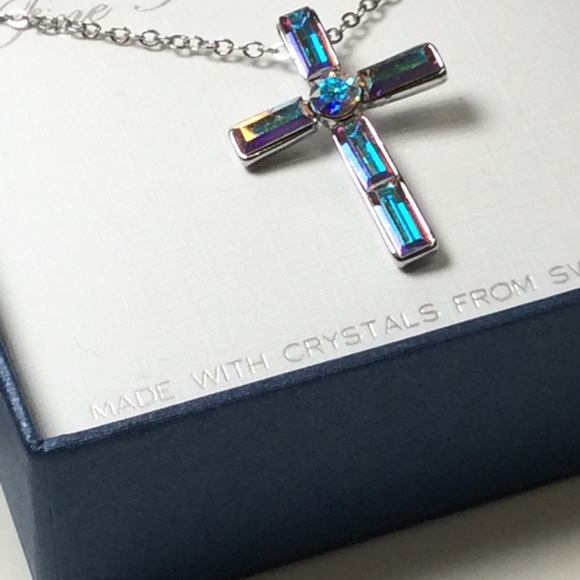 Silver Plated Swarovski Crystal Cross Pendant - Picture 6 of 16